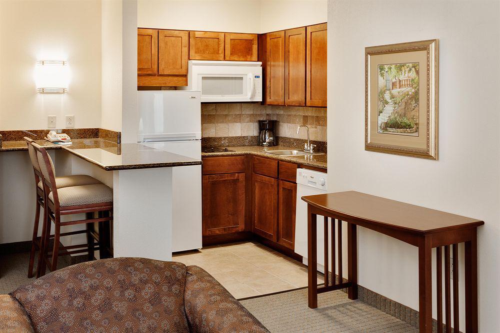 Staybridge Suites Harrisburg-Hershey By Ihg Pokój zdjęcie